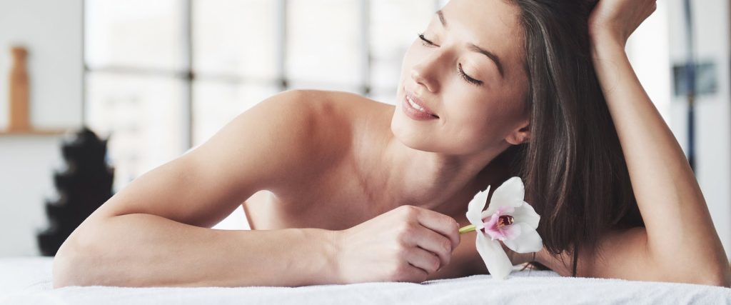 Sensual massage Kuala Lumpur with outcall massage services by Anje Aura